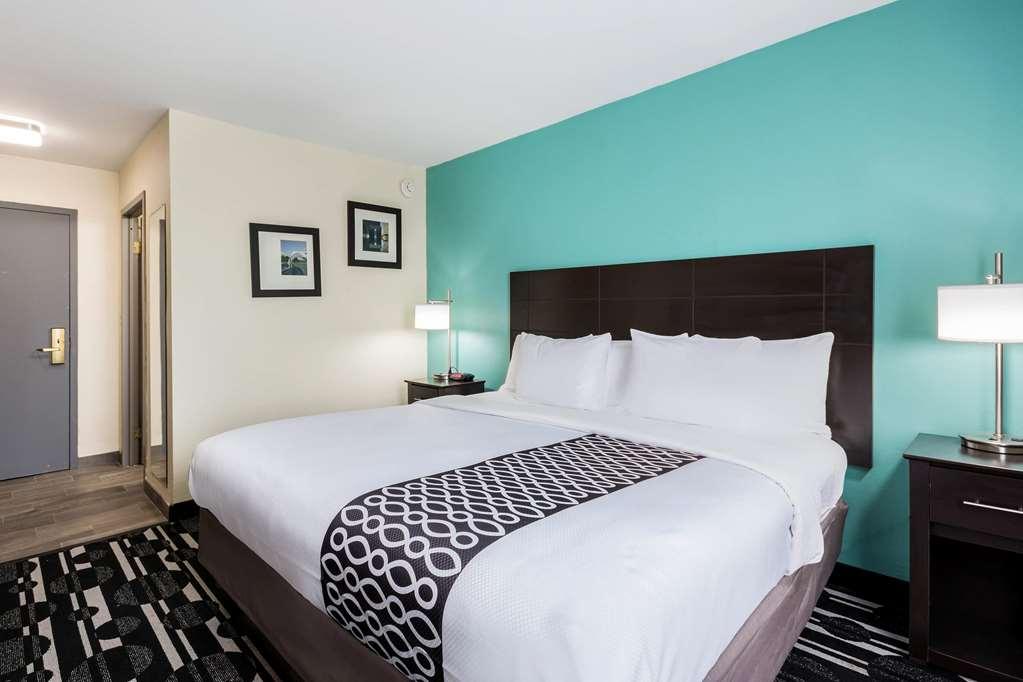 Baymont By Wyndham Oklahoma City Bricktown חדר תמונה